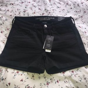 NWT American Eagle Stretch Midi Shorts 8 Black